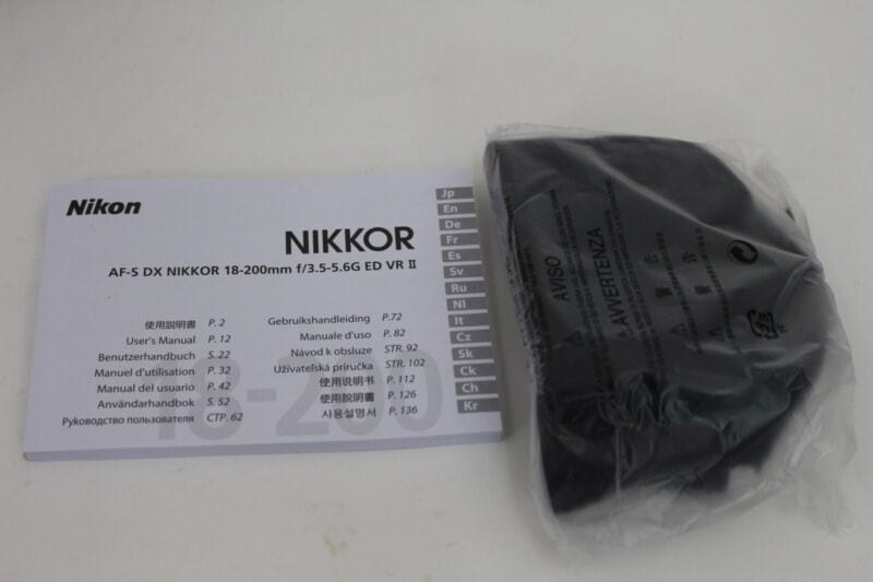 Nikon（ニコン）AF-S DX NIKKOR 18-200mm f/3.5-5.6G ED VR II 高倍率ズームレンズの画像1
