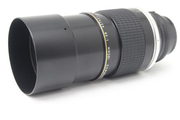 Nikon（ニコン）AI AF Nikkor ED 180mm F2.8D (IF)  大口径望遠レンズの画像1