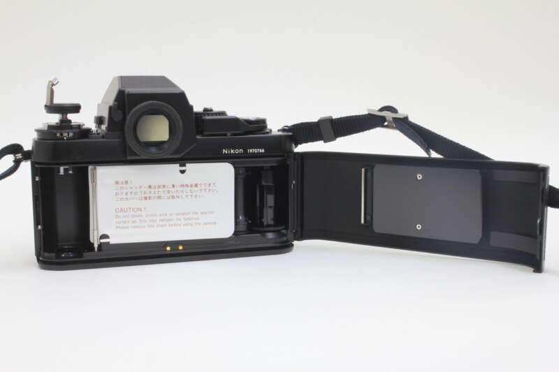 Nikon（ニコン）F3 フィルム一眼レフカメラ ブラック・レンズ AF NIKKOR 35-70mm F3.3-4.5の画像1