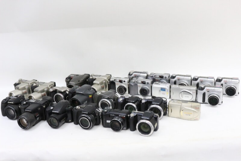 OLYMPUS（オリンパス） デジタルカメラ・フィルムカメラの画像1