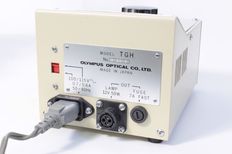 OLYMPUS（オリンパス）双眼生物顕微鏡 BH2 (BHT)、トランスユニット（電源・照明装置）TGHの画像1