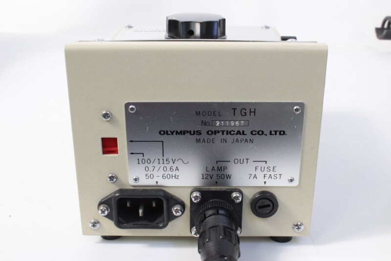 OLYMPUS（オリンパス）双眼生物顕微鏡 BH2 (BHT)、トランスユニット（電源・照明装置）TGHの画像1