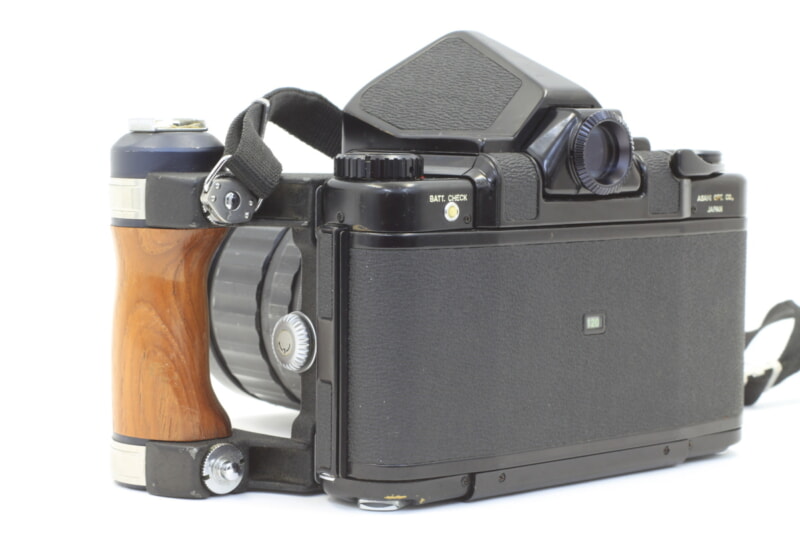 ASAHI PENTAX（アサヒペンタックス）6×7 中判カメラ・レンズ TAKUMAR 75mm F4.5 + 純正ウッドグリップの画像1