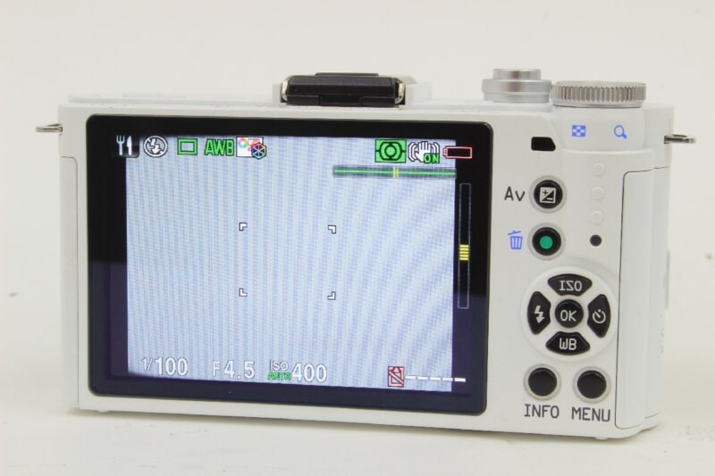 PENTAX（ペンタックス） Q-S1 プレミアムスモールデジタル一眼の画像1