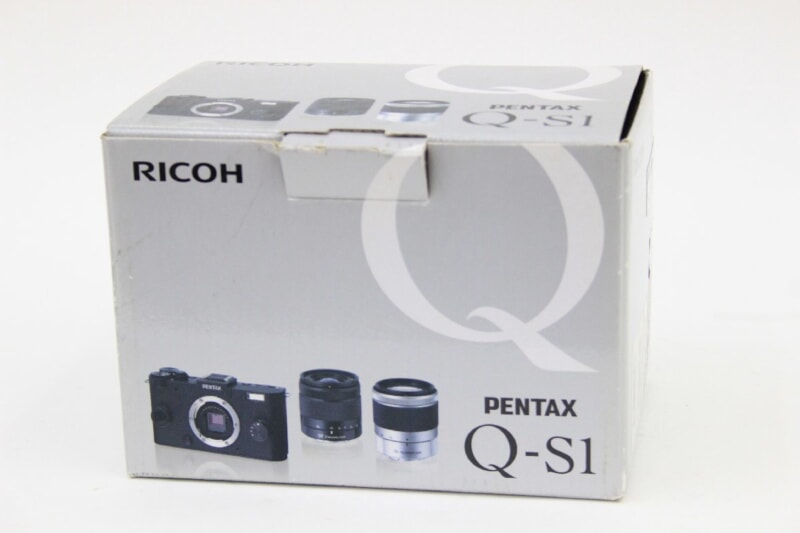 PENTAX（ペンタックス） Q-S1 プレミアムスモールデジタル一眼の画像1