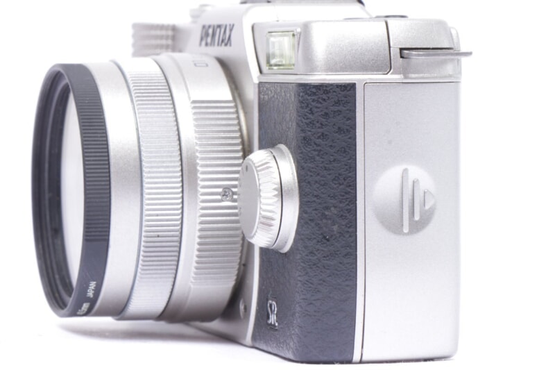 PENTAX（ペンタックス）Q10 レンズ交換式デジタルカメラの画像1
