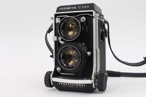マミヤ 2眼レフカメラ MAMIYA C220 1：3.5 ｆ＝105