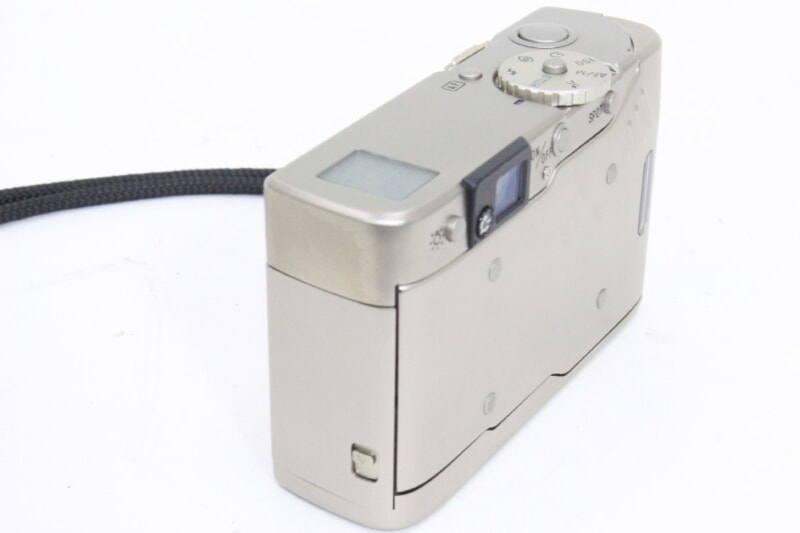 MINOLTA（ミノルタ）超小型高級コンパクトフィルムカメラ TC-1 ロッコールレンズ搭載の画像1