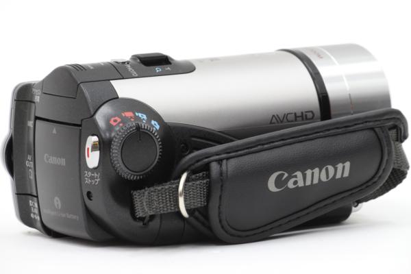 Canon（キヤノン）HDビデオカメラ iVIS HF11 32GBの画像1