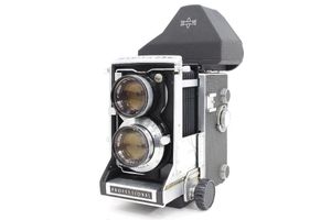 MAMIYA 二眼カメラ C33 PROFESSIONAL MAMIYA-SEKOR 1:2.8 F=80㎜ プリズムファインダー付の買取り品の画像
