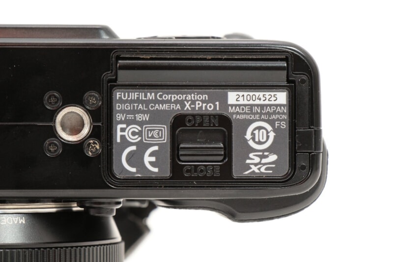 FUJIFILM（富士フィルム）ミラーレス一眼カメラ X-Pro1 / FUJINON XF 14mm F2.8 Rの画像1