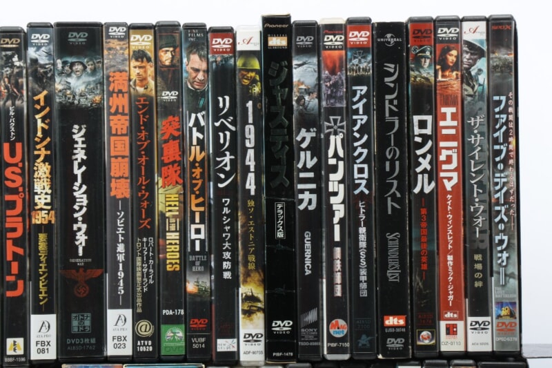 洋画戦争映画 ・ DVDまとめセット [シンドラーのリスト][プラトーン][FURY]などの画像1