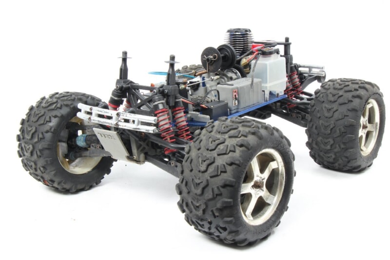 TRAXXAS  T-Maxx 1/10 シャーシ モンスタートラック RC/ラジコン トラクサスの画像1