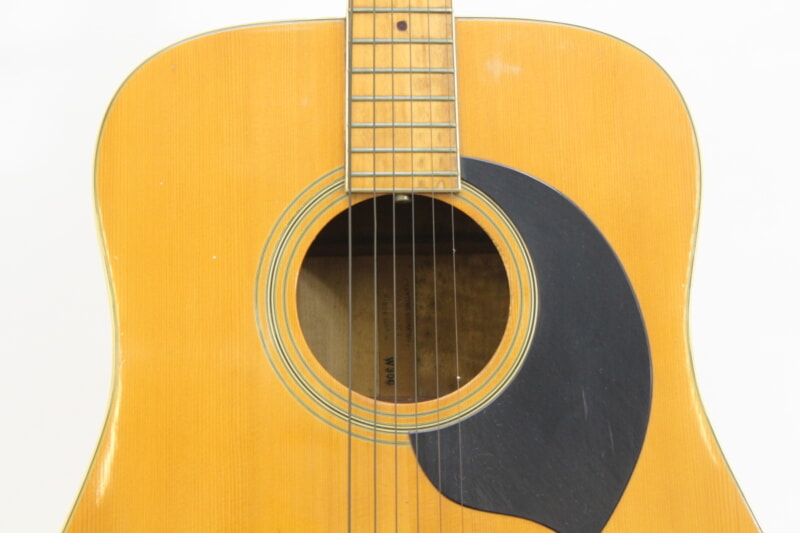 YAMAKI（ヤマキ）アコースティックギター W300の画像1