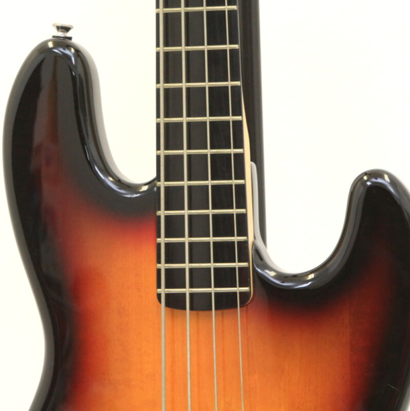 Squier By Fender（スクワイヤー） ジャズベースの画像1