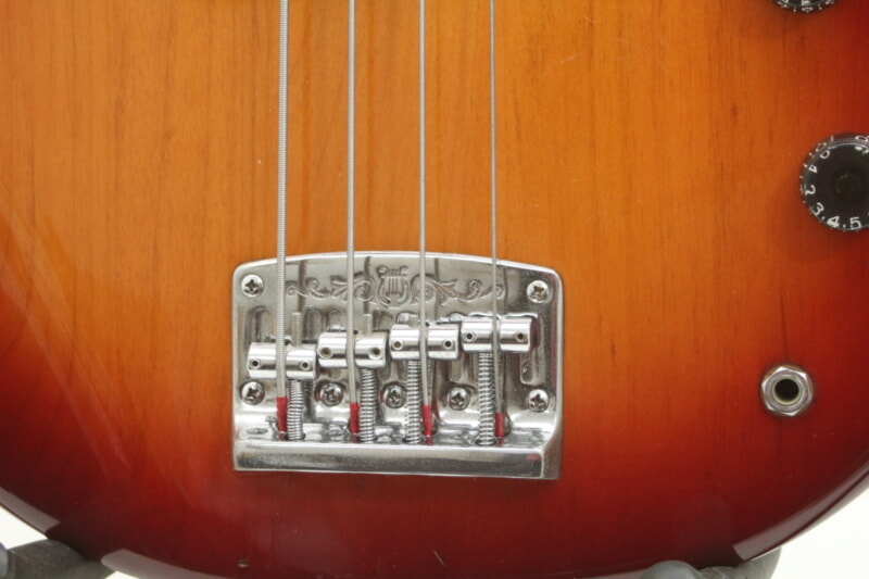 YAMAHA（ヤマハ）broad bass VI エレキベースの画像1