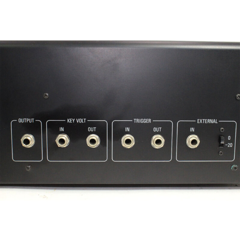 YAMAHA（ヤマハ）シンセサイザー CS-10 ハードケース付の画像1