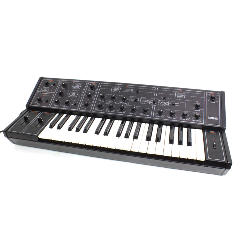 YAMAHA（ヤマハ）シンセサイザー CS-10 ハードケース付の画像1