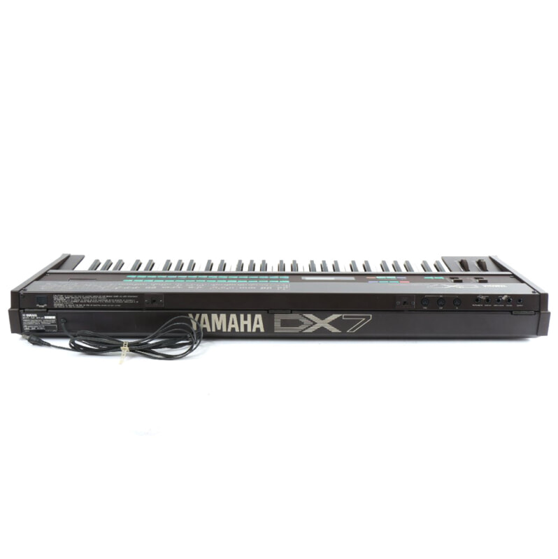 YAMAHA（ヤマハ）オールデジタル・シンセサイザーDX7 61鍵盤の画像1