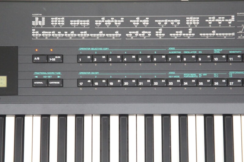 YAMAHA（ヤマハ）DX7II-D シンセサイザー 61鍵の画像1