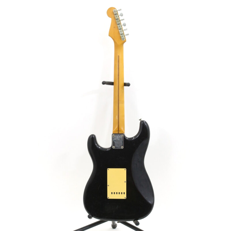 Fender JAPAN（フェンダージャパン）ストラトキャスターの画像1