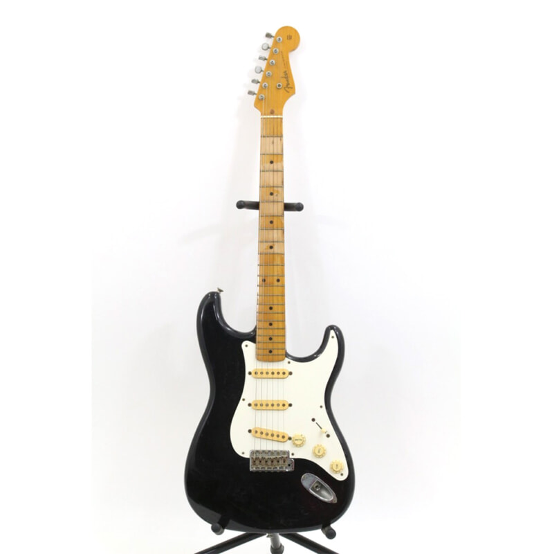 Fender JAPAN（フェンダージャパン）ストラトキャスターの画像1