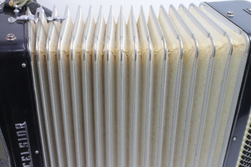 EXCELSIOR（エキセルシャー） アコーディオン 303 37鍵盤の画像1