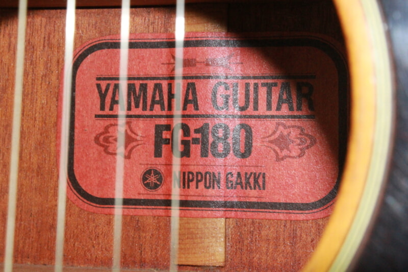 YAMAHA（ヤマハ）FG-180 赤ラベル ヴィンテージ・アコースティックギターの画像1