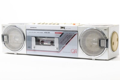 【当時物】 SANYO  ダブルカセットレコーダー [MR-Q4] ラジカセ