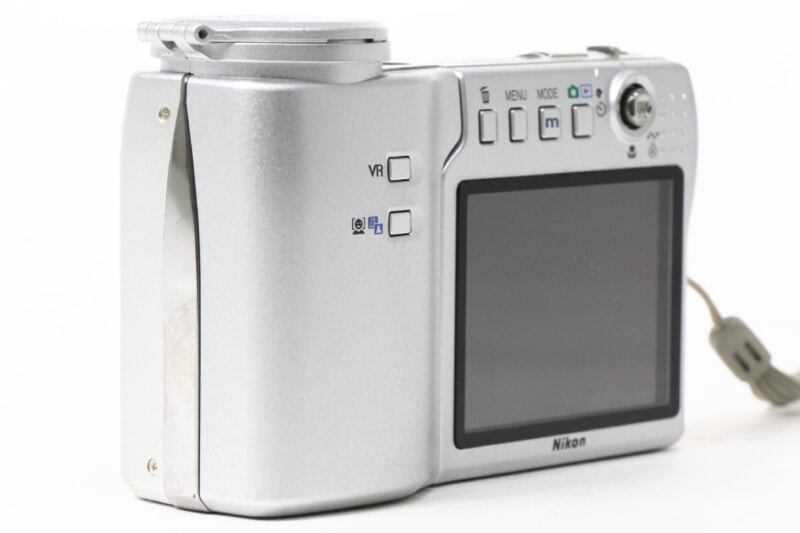 NIKON/ニコン  COOLPIX [S10 VR] コンパクトデジタルカメラの画像1