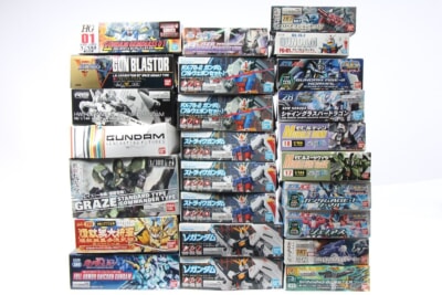 【未組立】 BANDAI  ガンプラ ストライクガンダム・ガンブラスターなど