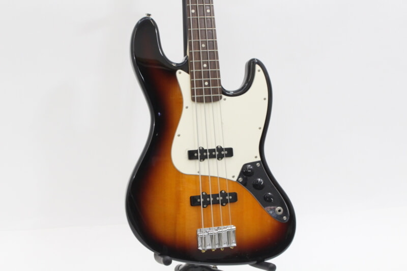 Squier by Fender（スクワイヤー）J-BASS Affinity Series ジャズベースの画像1