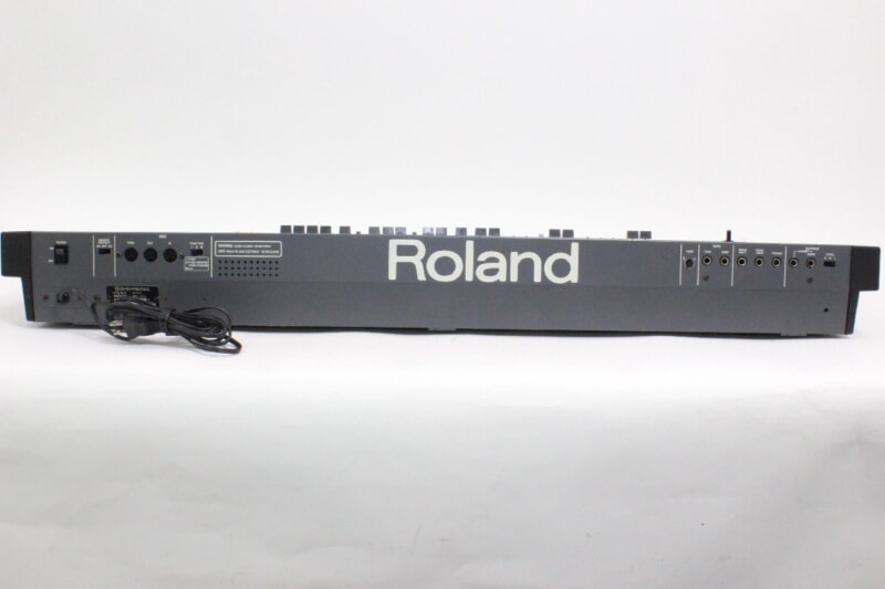Roland（ローランド）JUNO-106 ポリフォニックシンセサイザー ソフトケース付の画像1