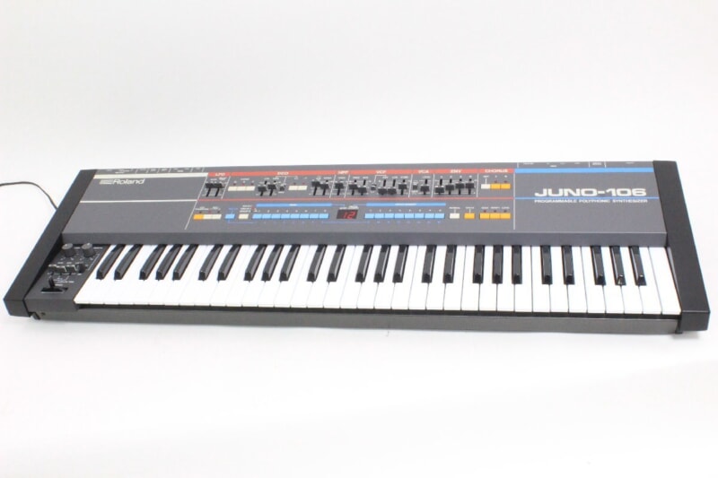 Roland（ローランド）JUNO-106 ポリフォニックシンセサイザー ソフトケース付の画像1