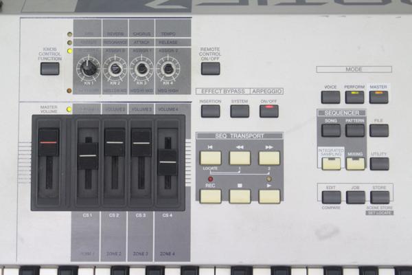 YAMAHA （ヤマハ） MOTIF7 シンセサイザー 76鍵盤の画像1