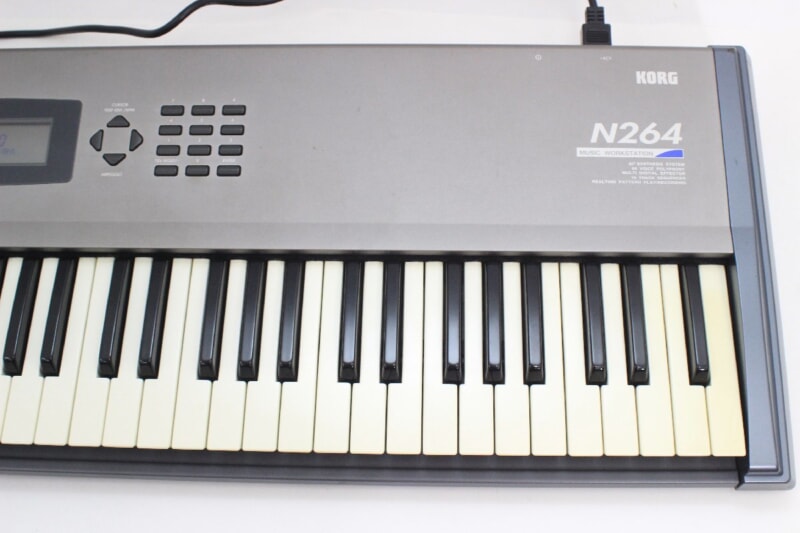 KORG（コルグ）N264 マルチティンバー・シンセサイザー 76鍵盤の画像1