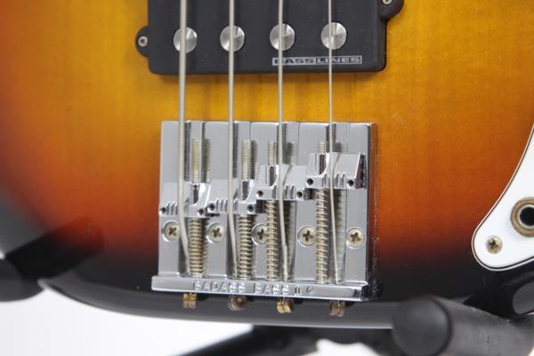 Fender JAPAN （フェンダージャパン） プレシジョンベースの画像1