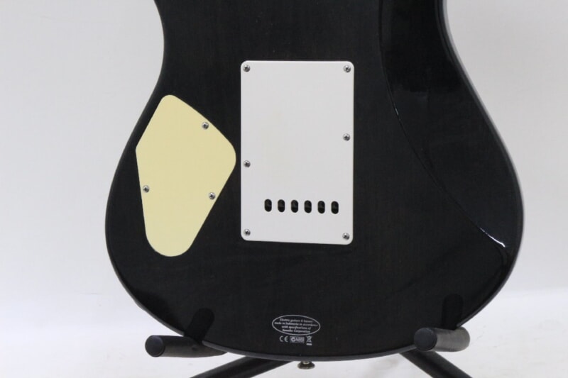 YAMAHA（ヤマハ）PACIFICA（パシフィカ）PAC212VFMの画像1