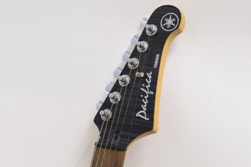 YAMAHA（ヤマハ）PACIFICA（パシフィカ）PAC212VFMの画像1