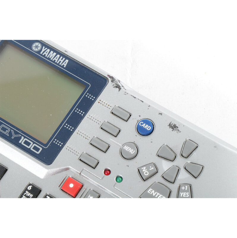 YAMAHA（ヤマハ）モバイルシーケンサー/リズムマシン QY100の画像1