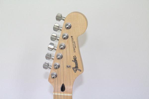Fender JAPAN（フェンダー）STRATOCASTERの画像1