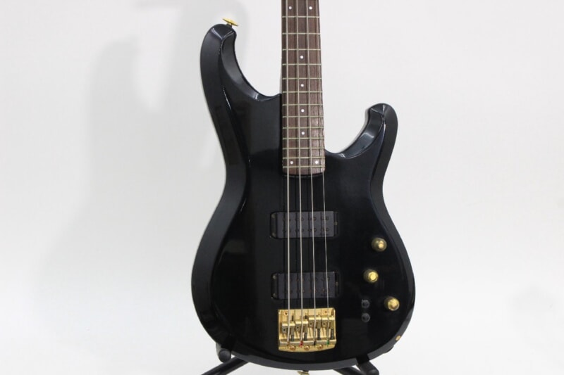 Ibanez（アイバニーズ）ROADSTARⅡ（ロードスター2）エレキベースの画像1