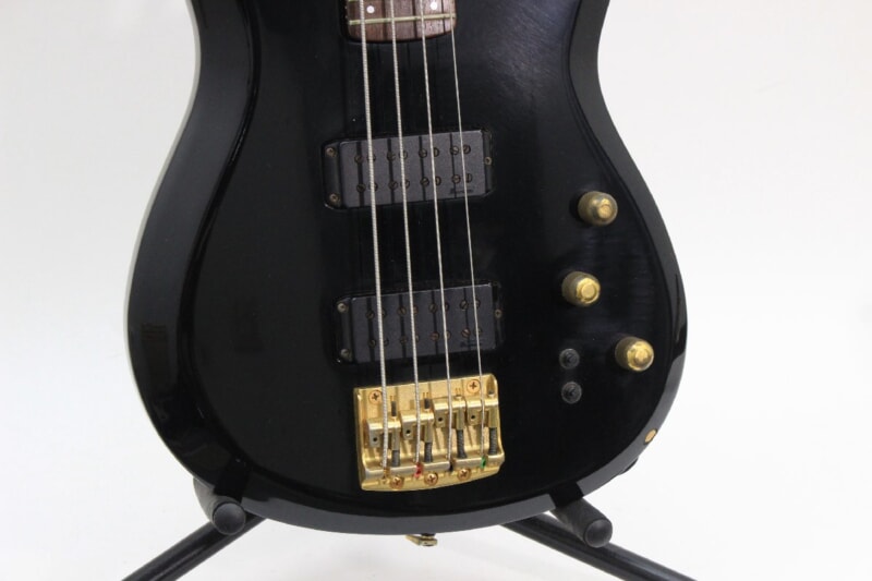 Ibanez（アイバニーズ）ROADSTARⅡ（ロードスター2）エレキベースの画像1