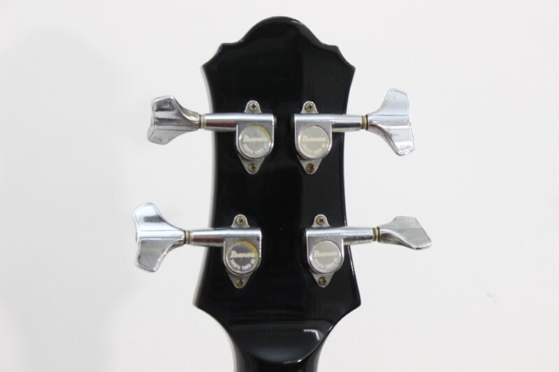 Ibanez（アイバニーズ）ROADSTARⅡ（ロードスター2）エレキベースの画像1