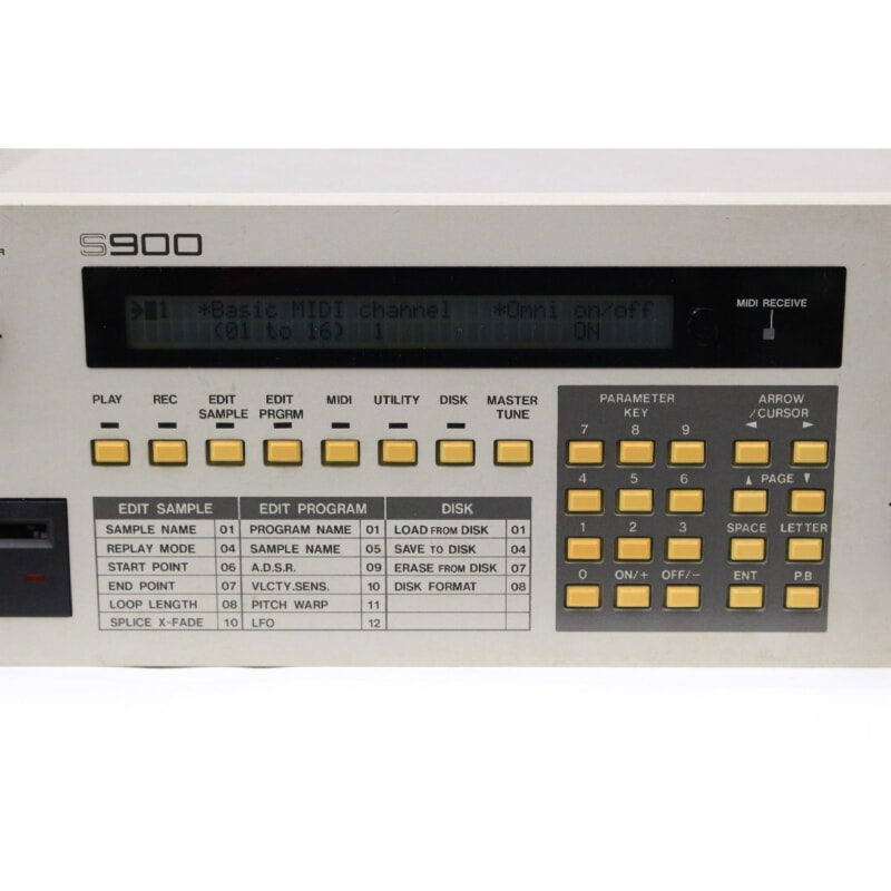 AKAI　MIDI DIGITAL SAMPLER S900の画像1