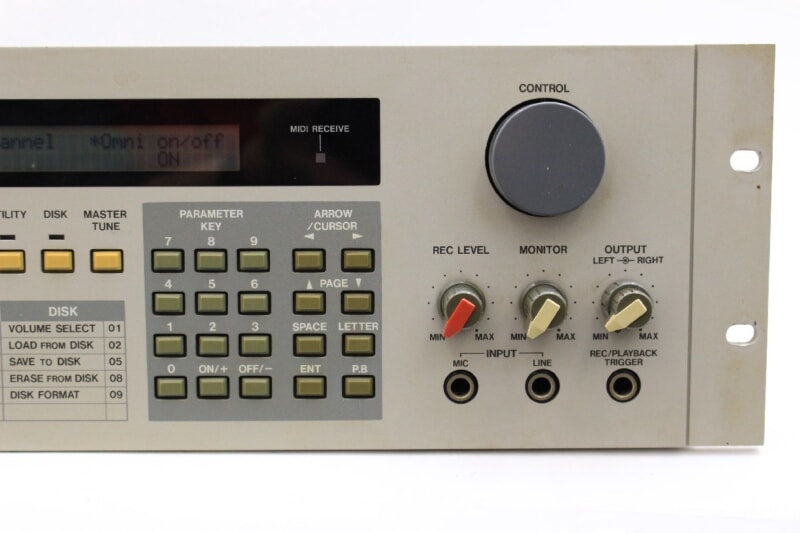 AKAI（アカイ）MIDI DIGITAL SAMPLER サンプラー S950　の画像1