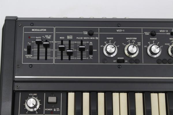 Roland（ローランド）　シンセサイザー　SH-2　37鍵盤の画像1
