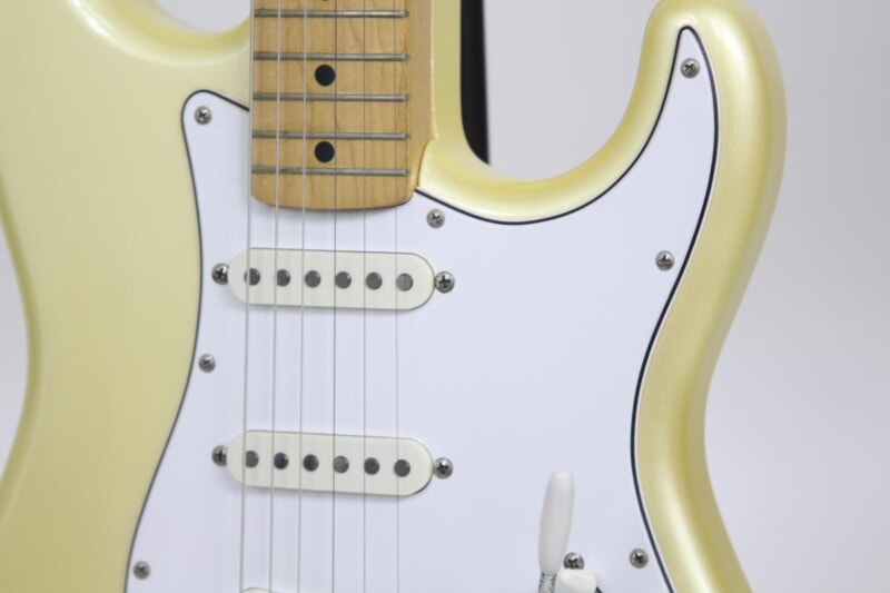 SQUIER by FenderJapan（スクワイヤ ー） ストラトキャスターの画像1