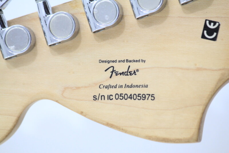 Squier by Fender（スクワイヤー）ストラトキャスター・スタンダード ミラーピックガードの画像1