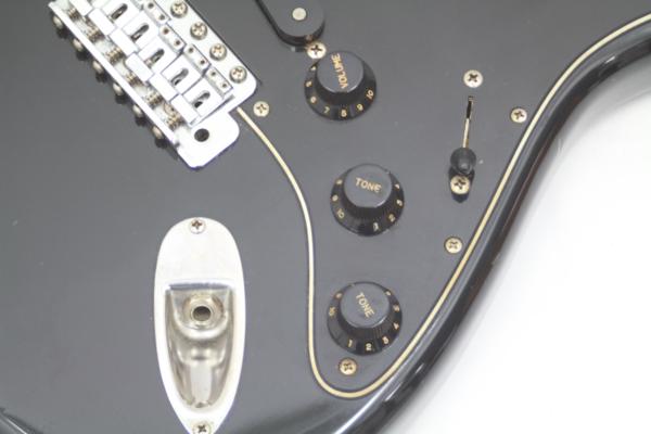 Squier by Fender（スクワイヤー）ストラトキャスター JVシリアルの画像1